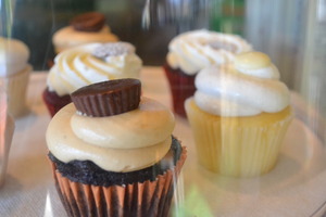 Sweet Streets Cupcakes at F2O